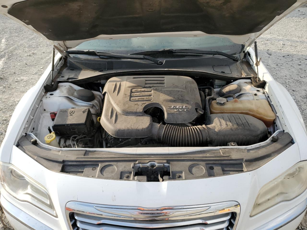 2014 CHRYSLER 300
