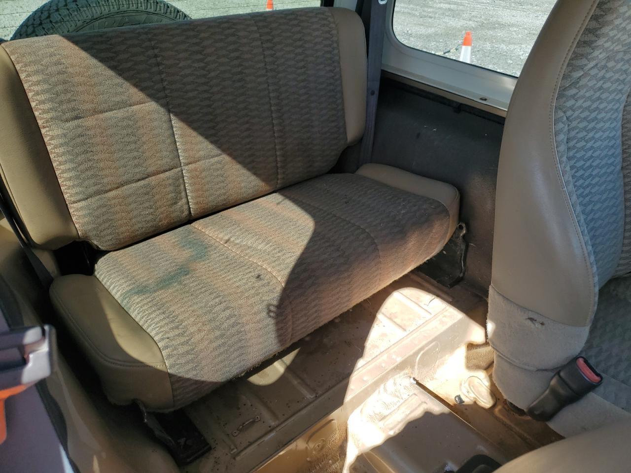 2000 JEEP WRANGLER