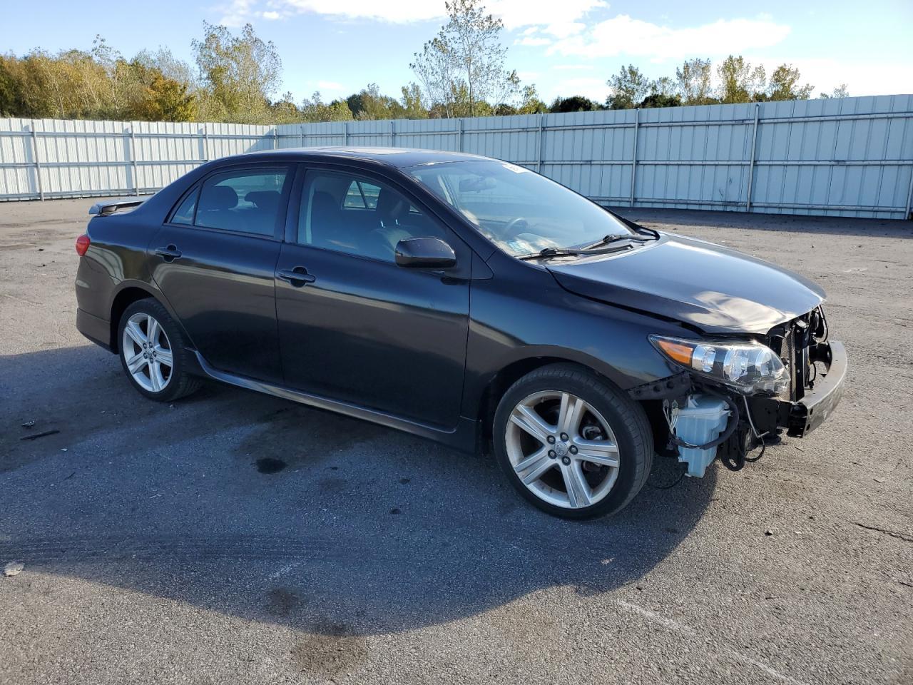 2013 TOYOTA COROLLA