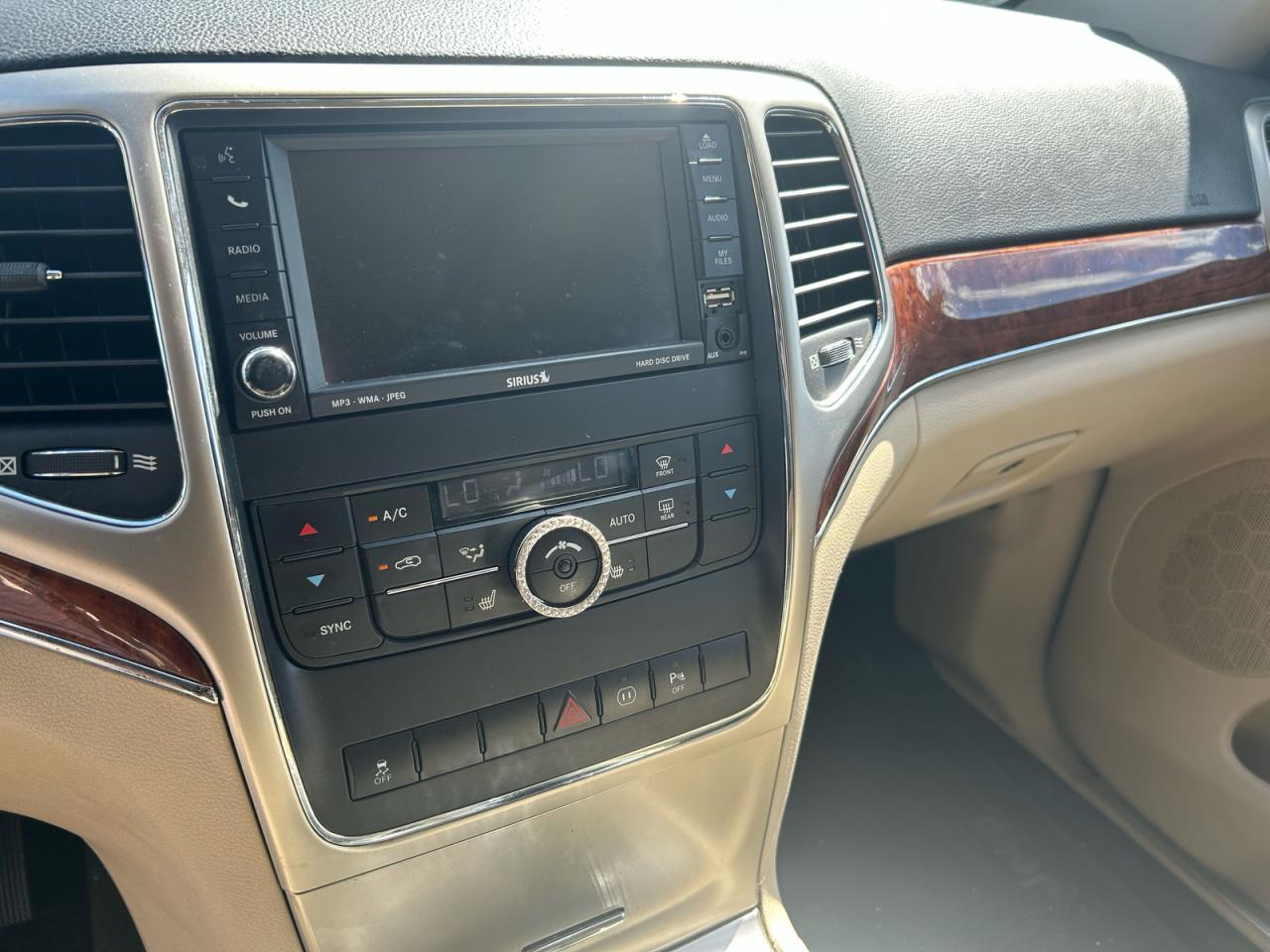 2011 JEEP Grand Cherokee