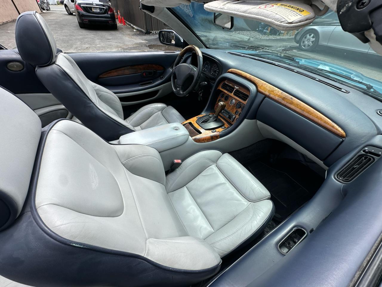 2001 Aston Martin DB7