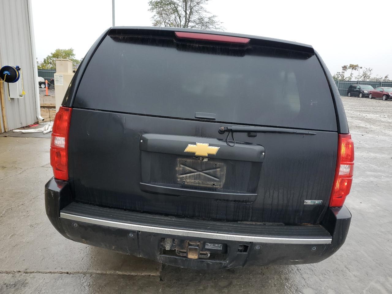 2012 CHEVROLET Suburban