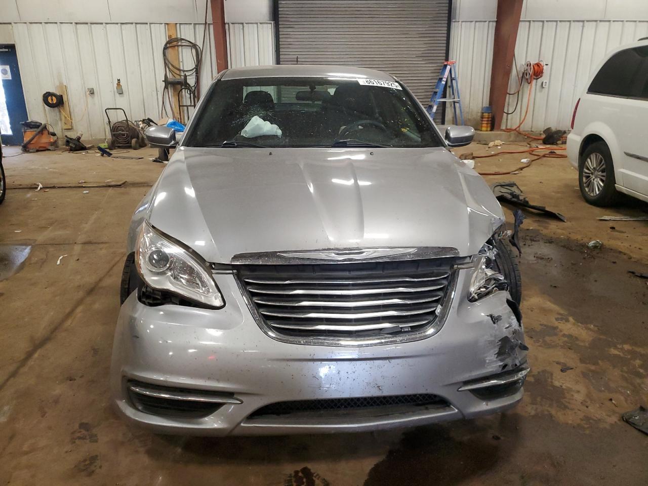 2013 CHRYSLER 200
