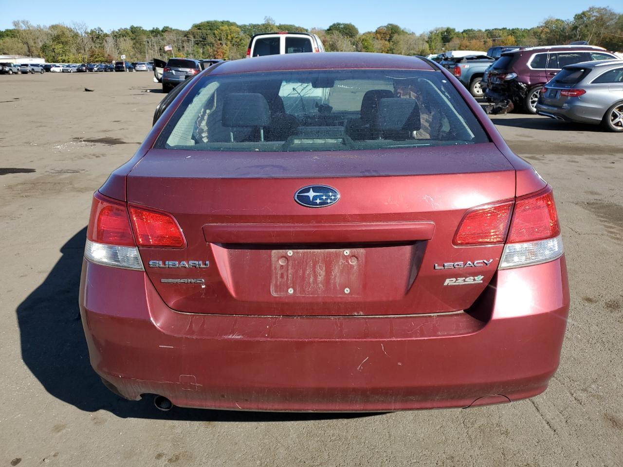 2013 SUBARU Legacy