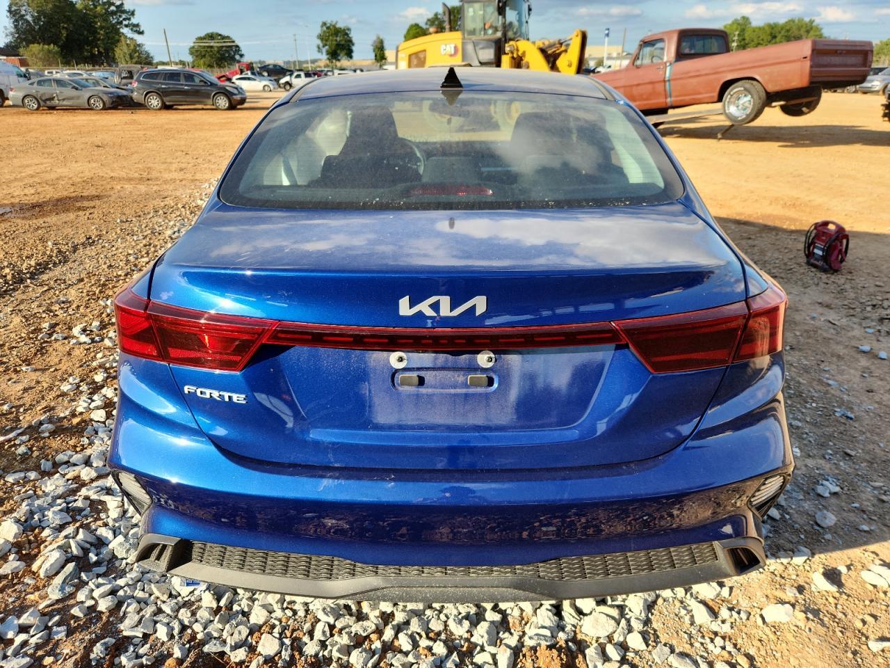 2023 KIA FORTE