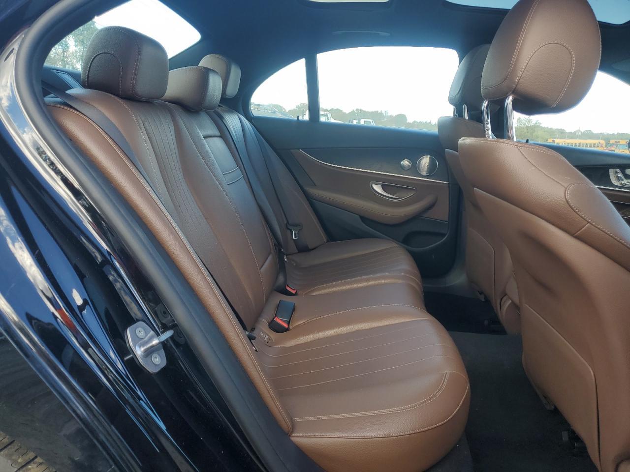 2017 MERCEDES-BENZ E-Class