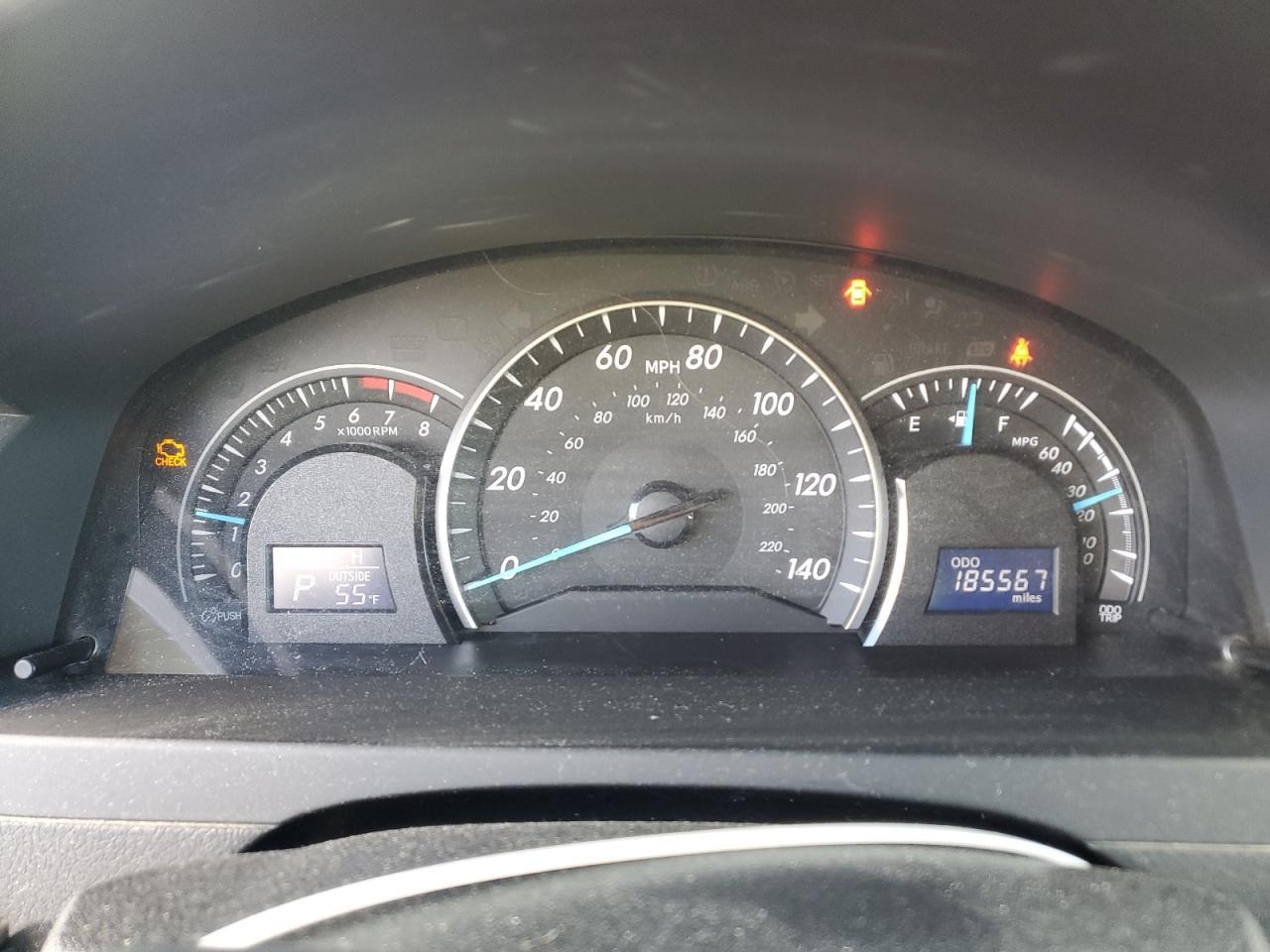 2014 TOYOTA CAMRY