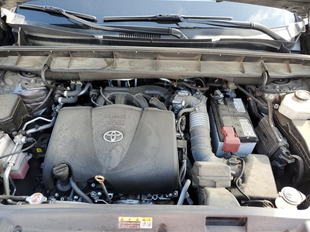 2022 TOYOTA HIGHLANDER