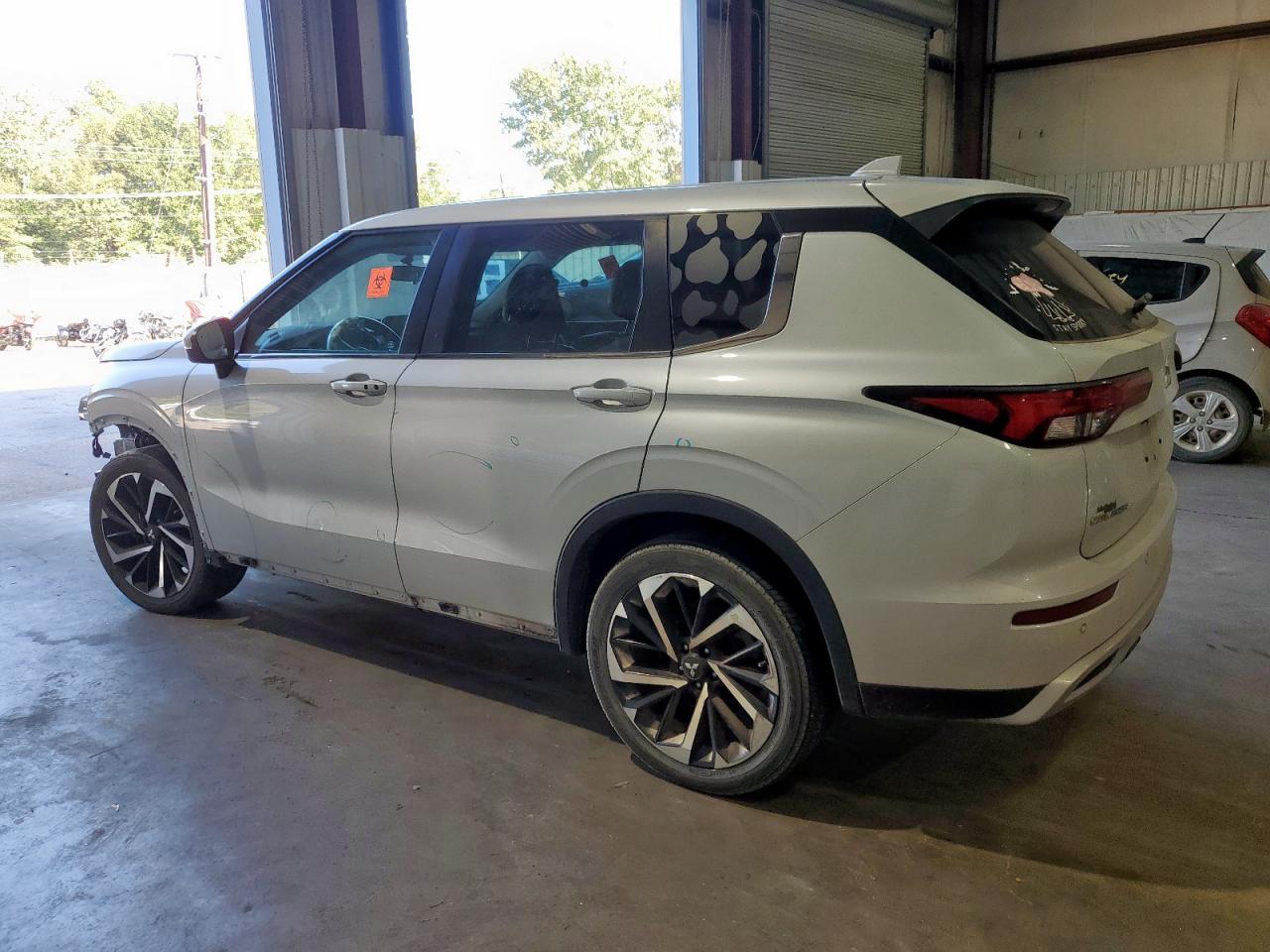 2022 MITSUBISHI outlander