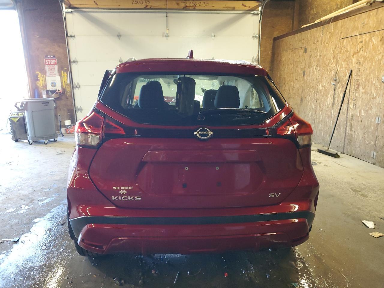 2022 NISSAN KICKS