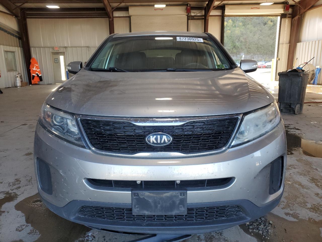 2015 KIA SORENTO
