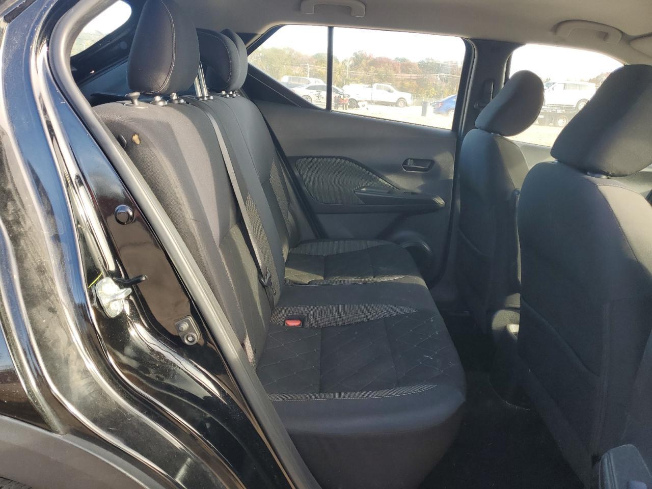 2019 NISSAN KICKS