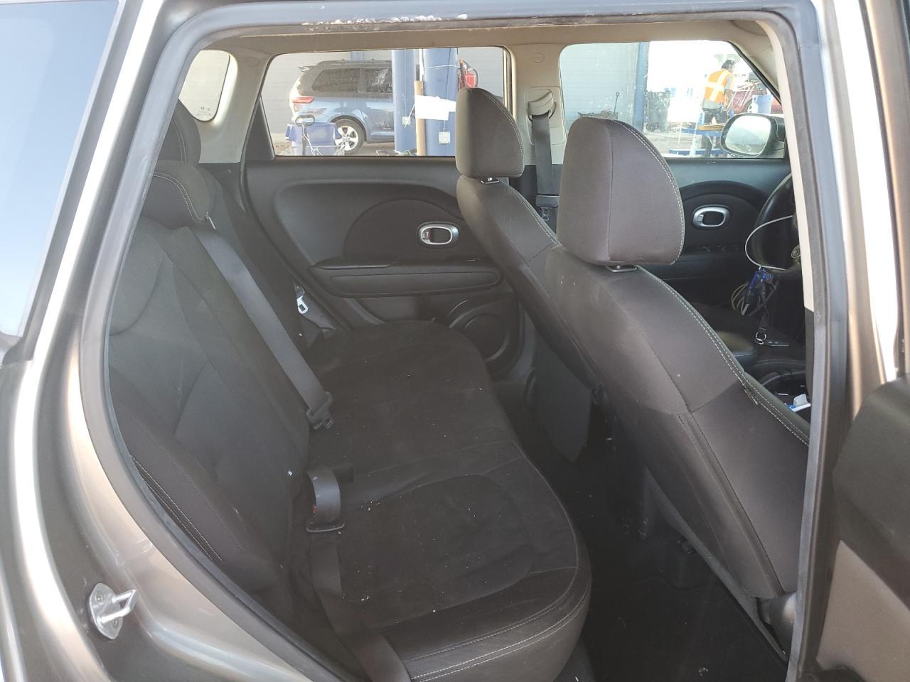 2017 KIA SOUL