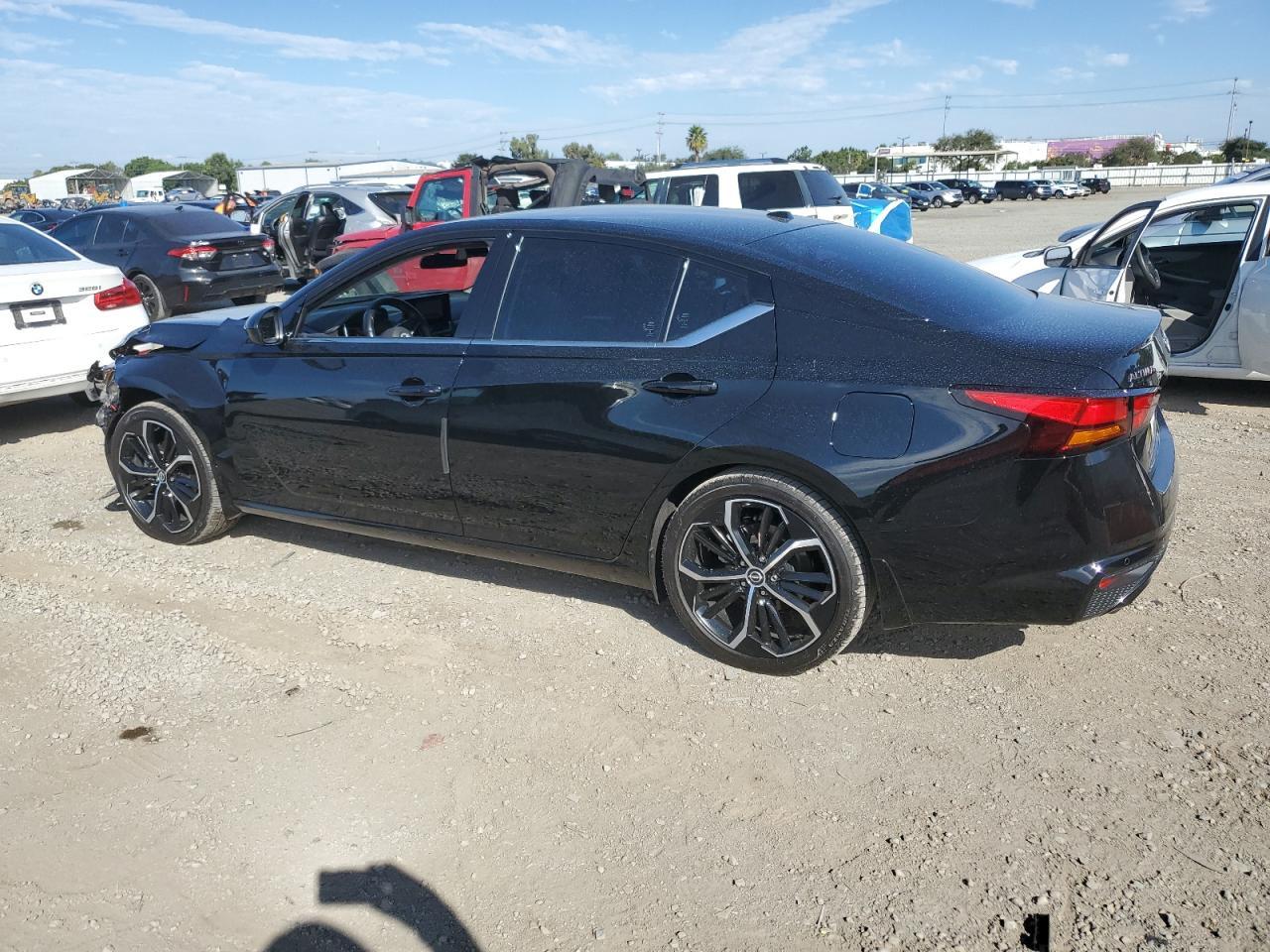 2025 NISSAN ALTIMA