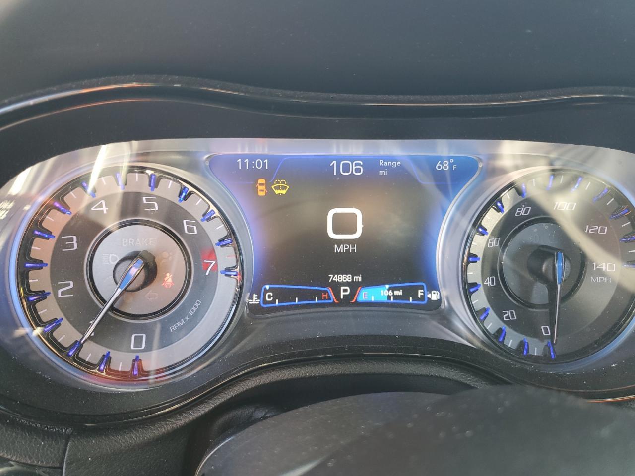 2019 CHRYSLER 300