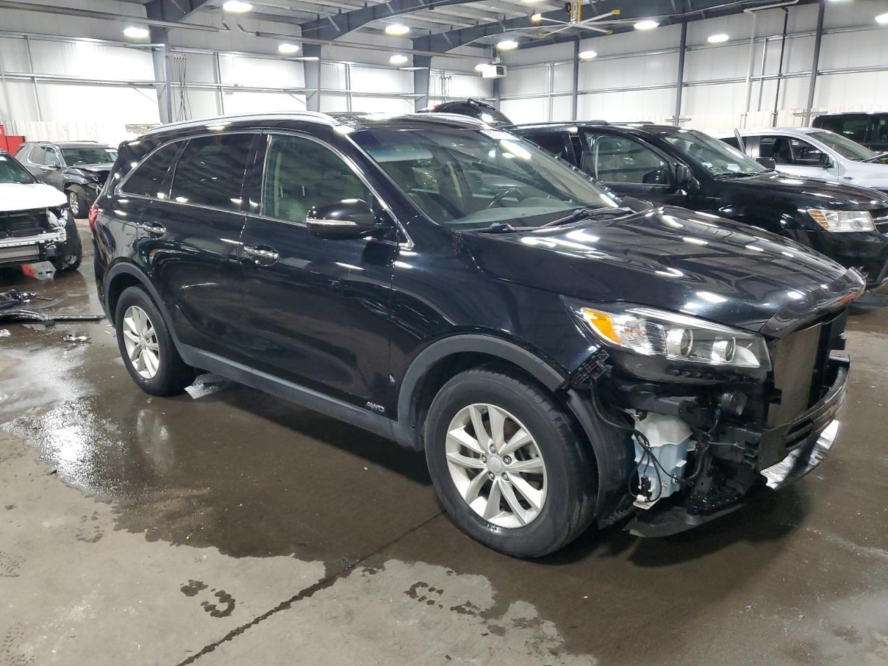 2016 KIA SORENTO