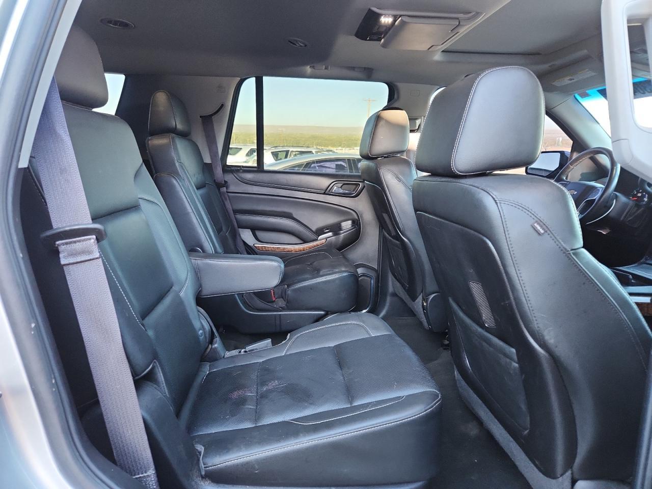 2016 CHEVROLET Tahoe