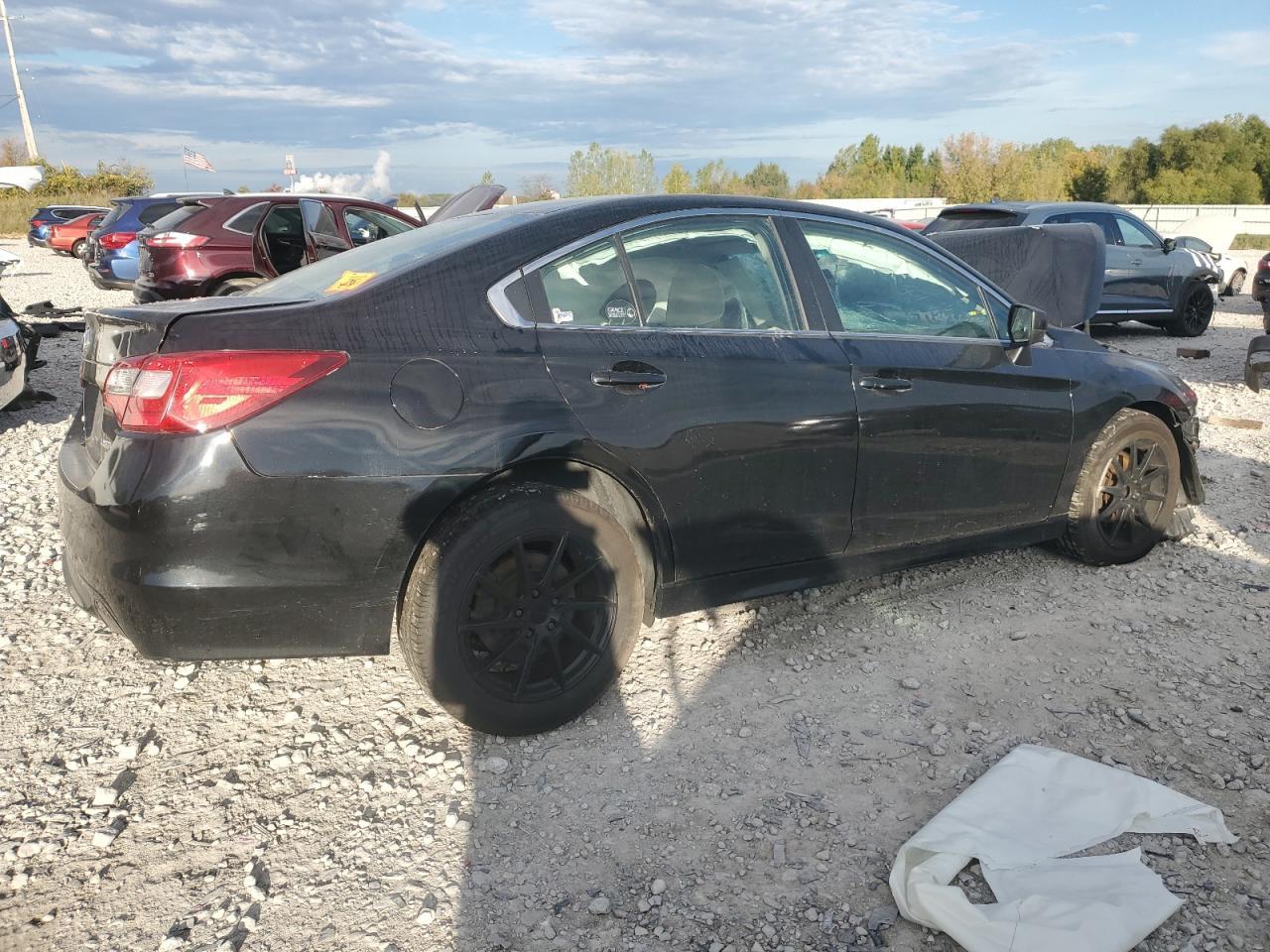 2017 SUBARU Legacy