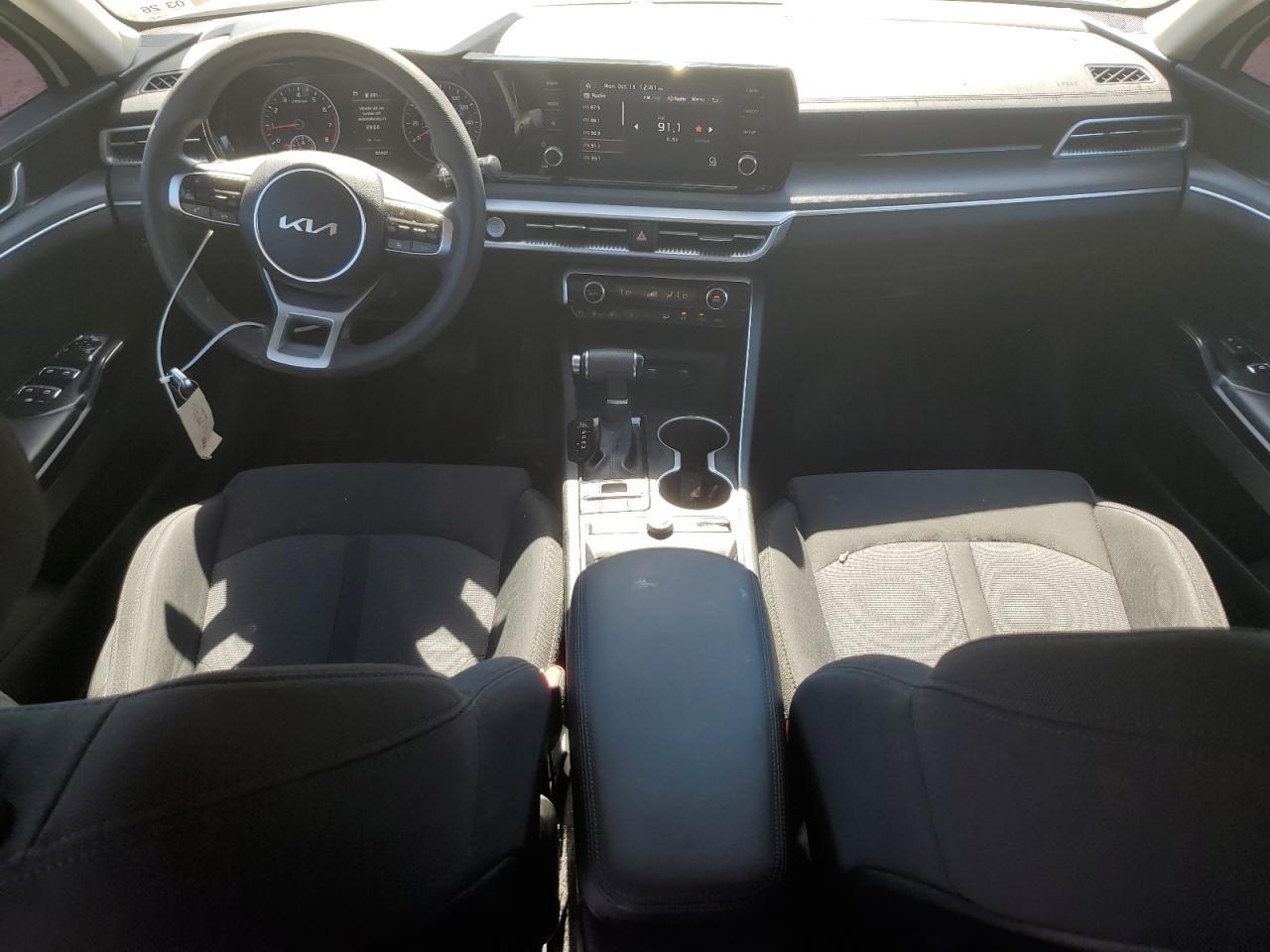 2022 KIA K5