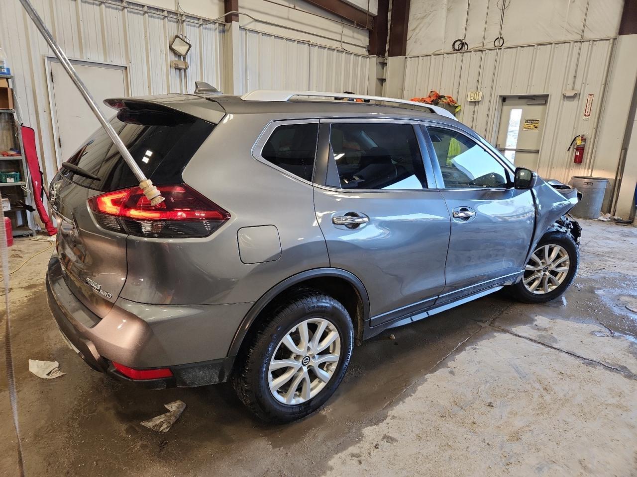 2019 NISSAN ROGUE