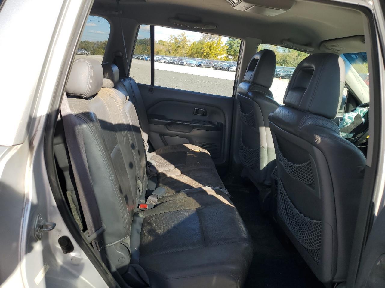 2004 HONDA PILOT