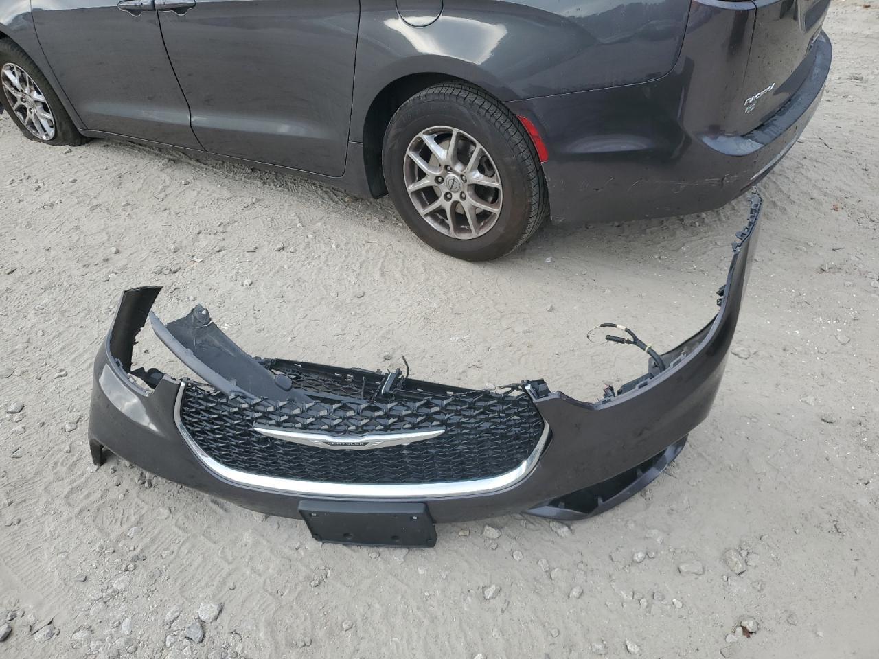 2023 CHRYSLER Pacifica