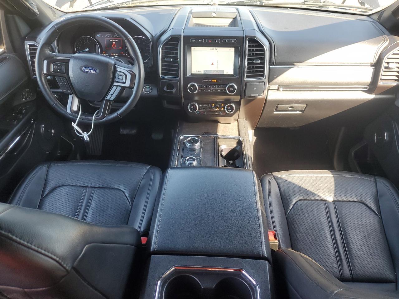 2021 FORD Expedition