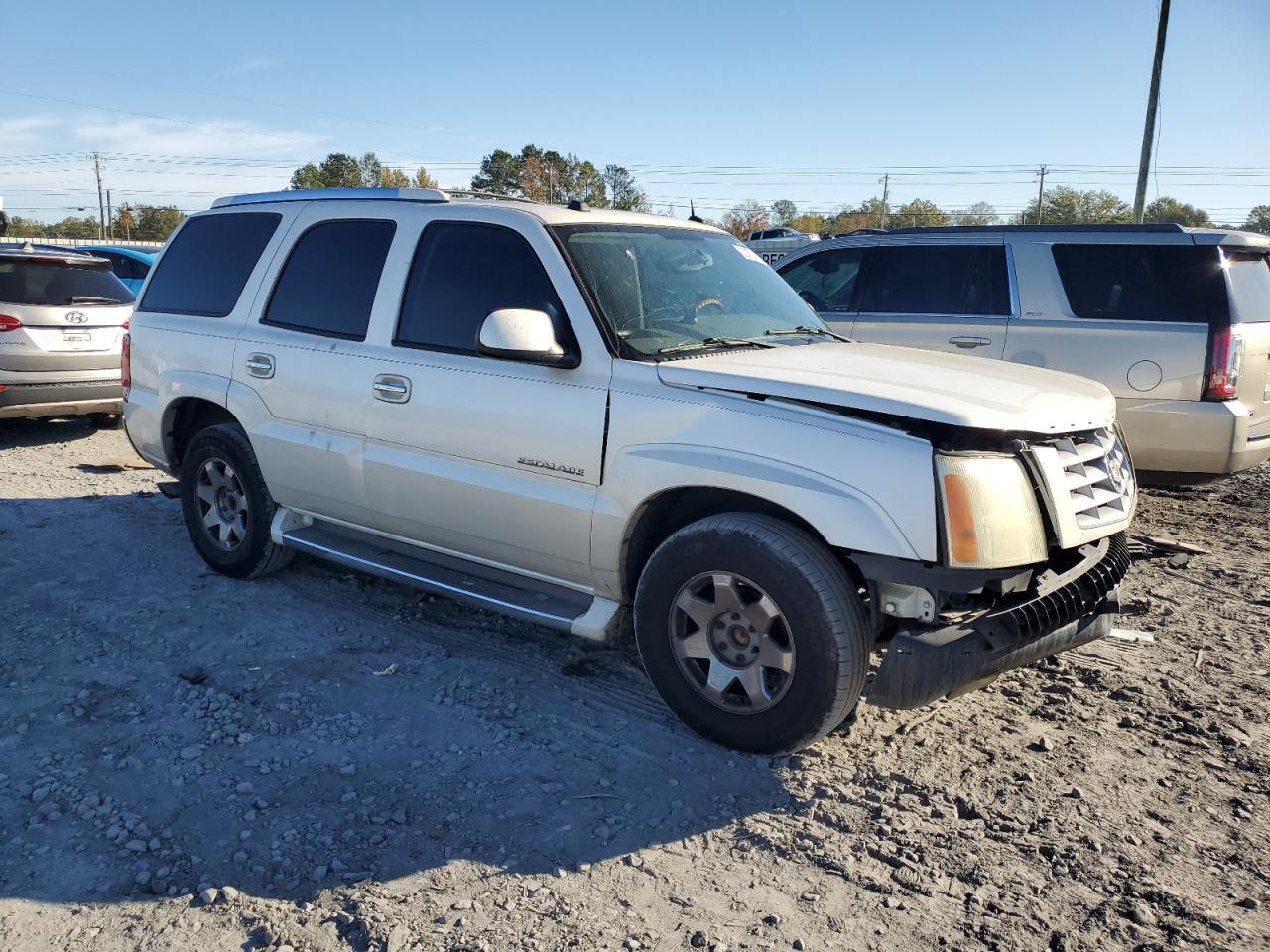 2004 CADILLAC ESCALADE