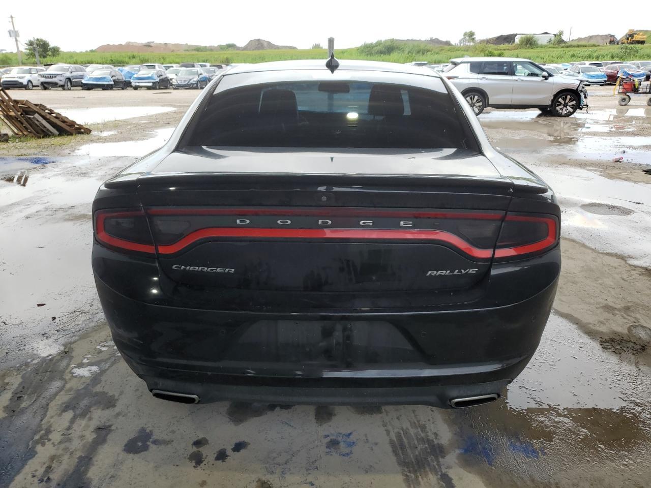 2016 DODGE CHARGER