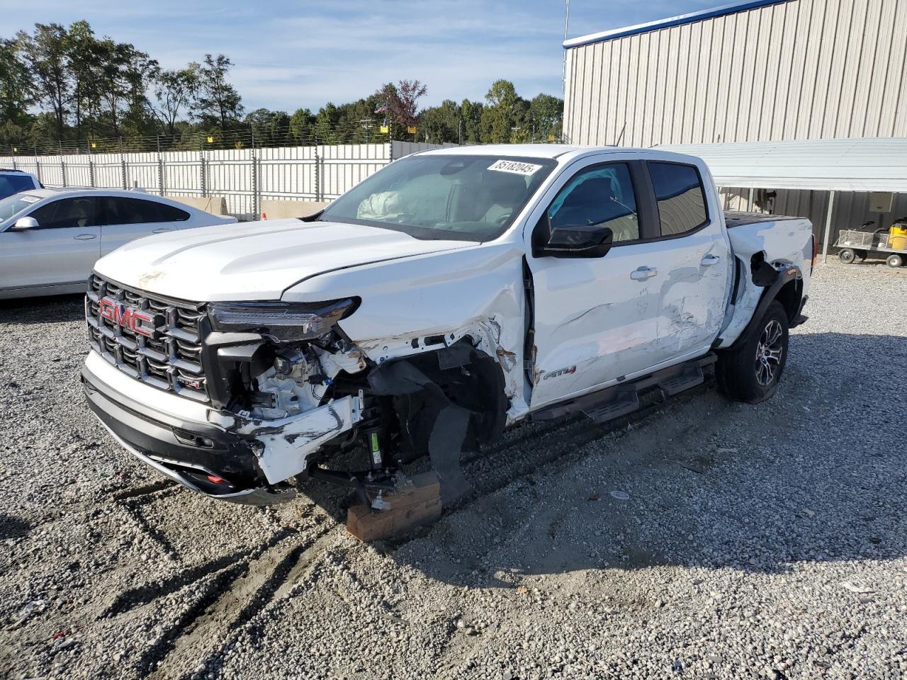 2025 GMC CANYON