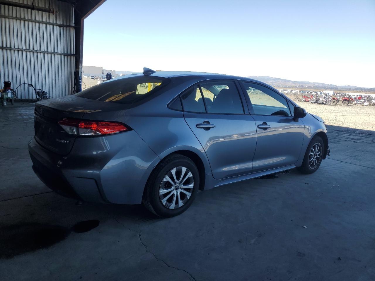 2022 TOYOTA COROLLA