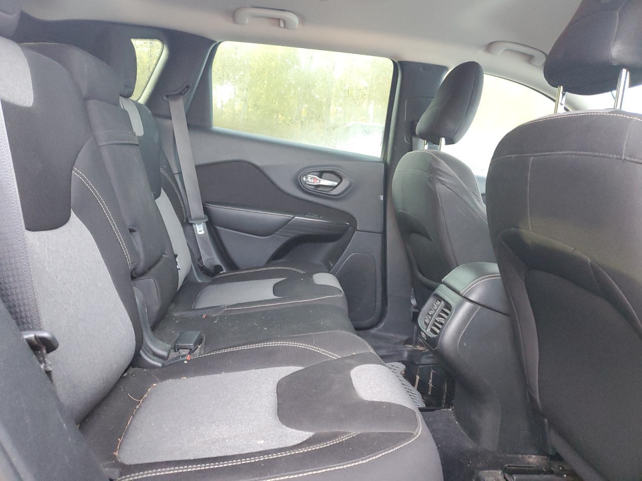 2015 JEEP CHEROKEE