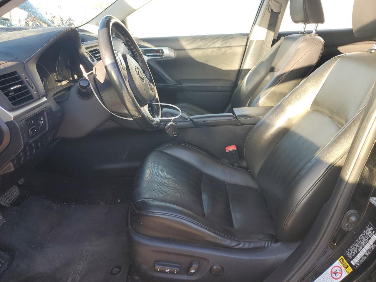 2013 LEXUS Ct