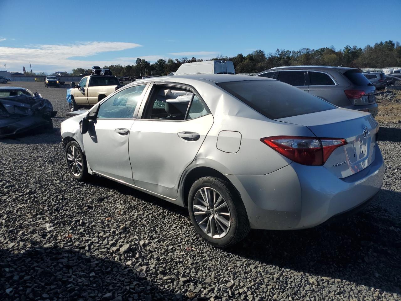 2016 TOYOTA COROLLA