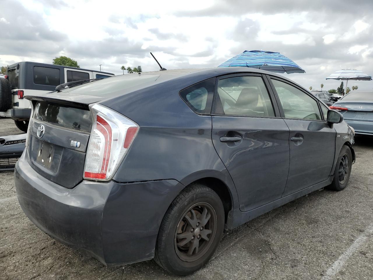 2012 TOYOTA PRIUS