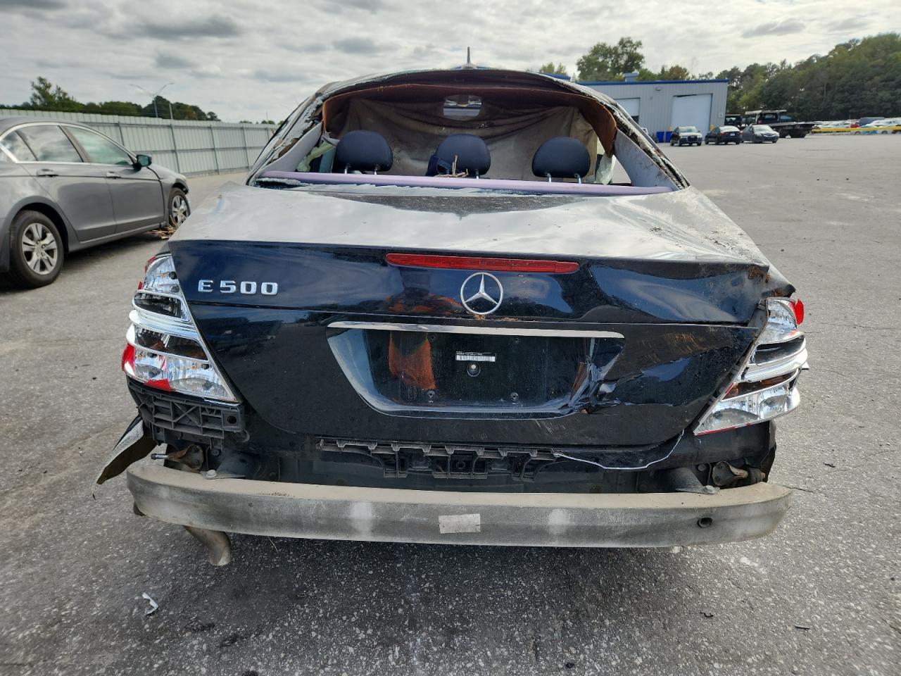 2003 MERCEDES-BENZ E-Class