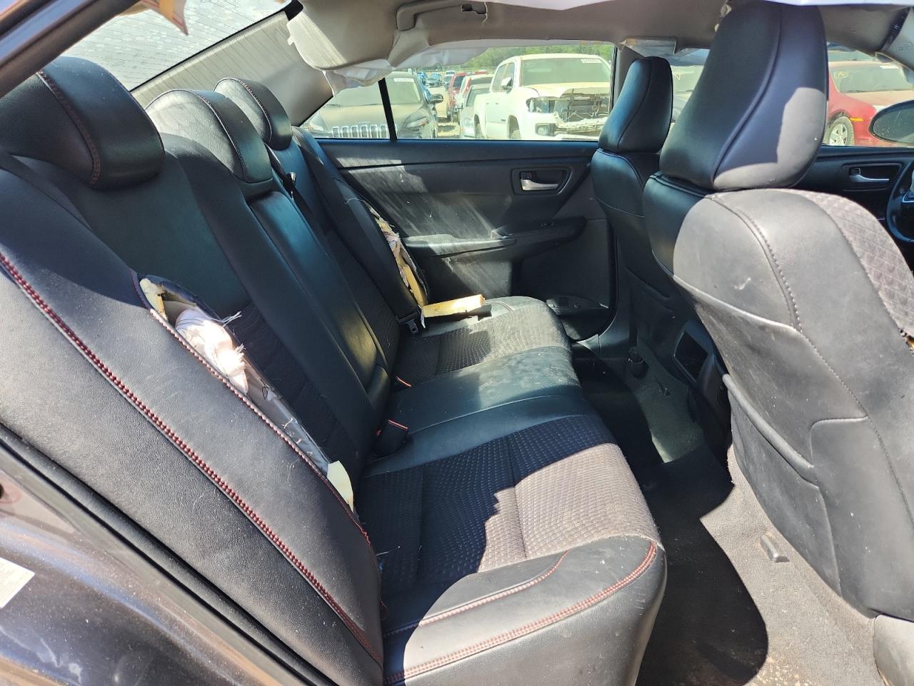 2015 TOYOTA CAMRY