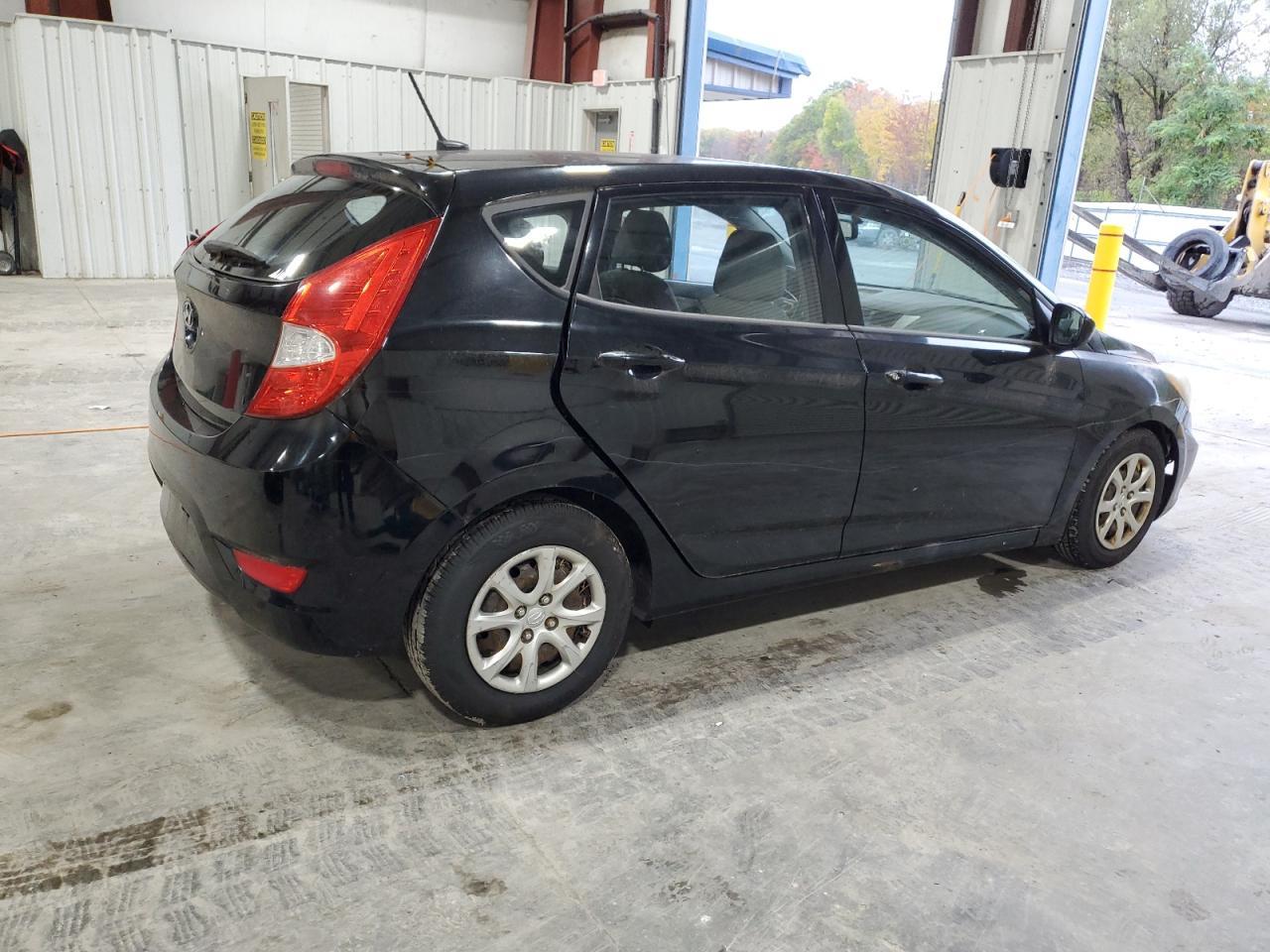 2013 HYUNDAI ACCENT