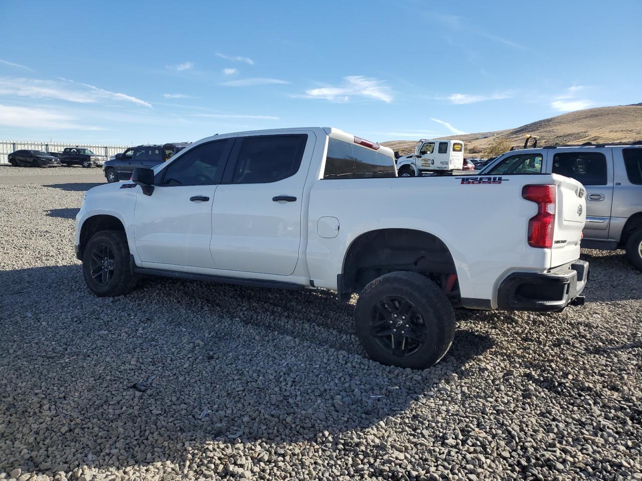 2024 CHEVROLET Silverado