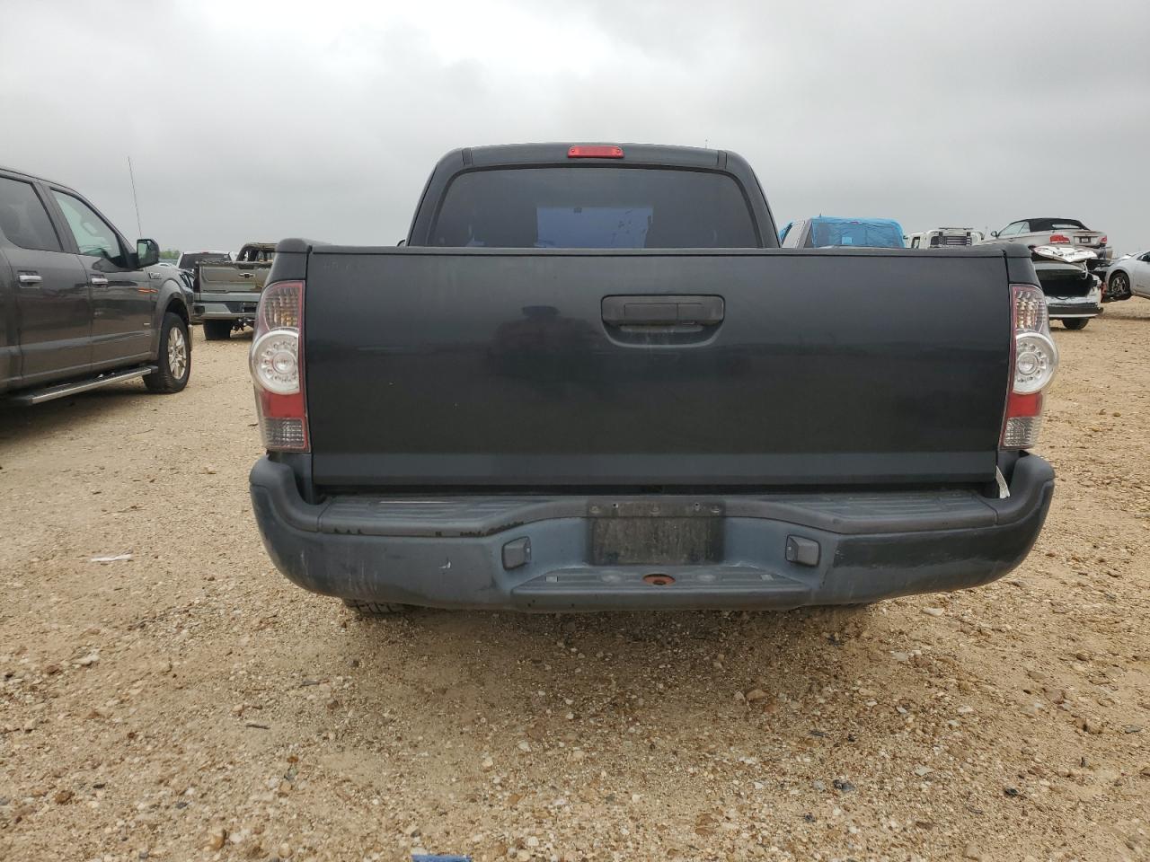 2011 TOYOTA TACOMA