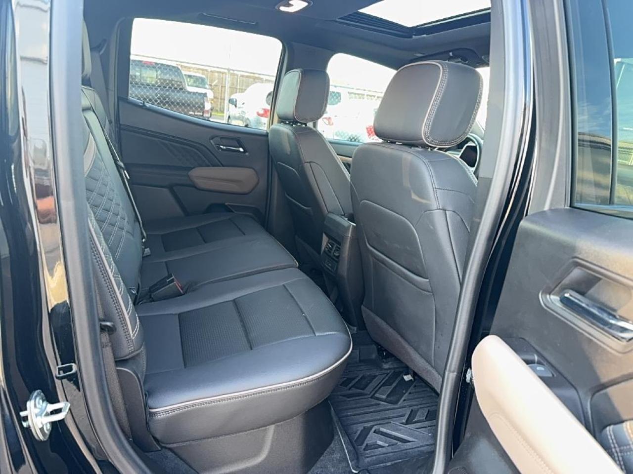 2024 GMC CANYON