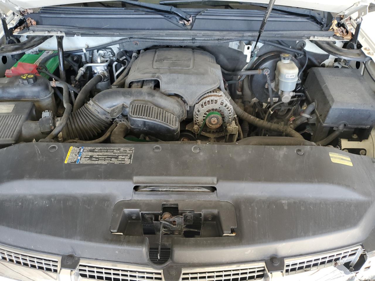 2011 CADILLAC ESCALADE