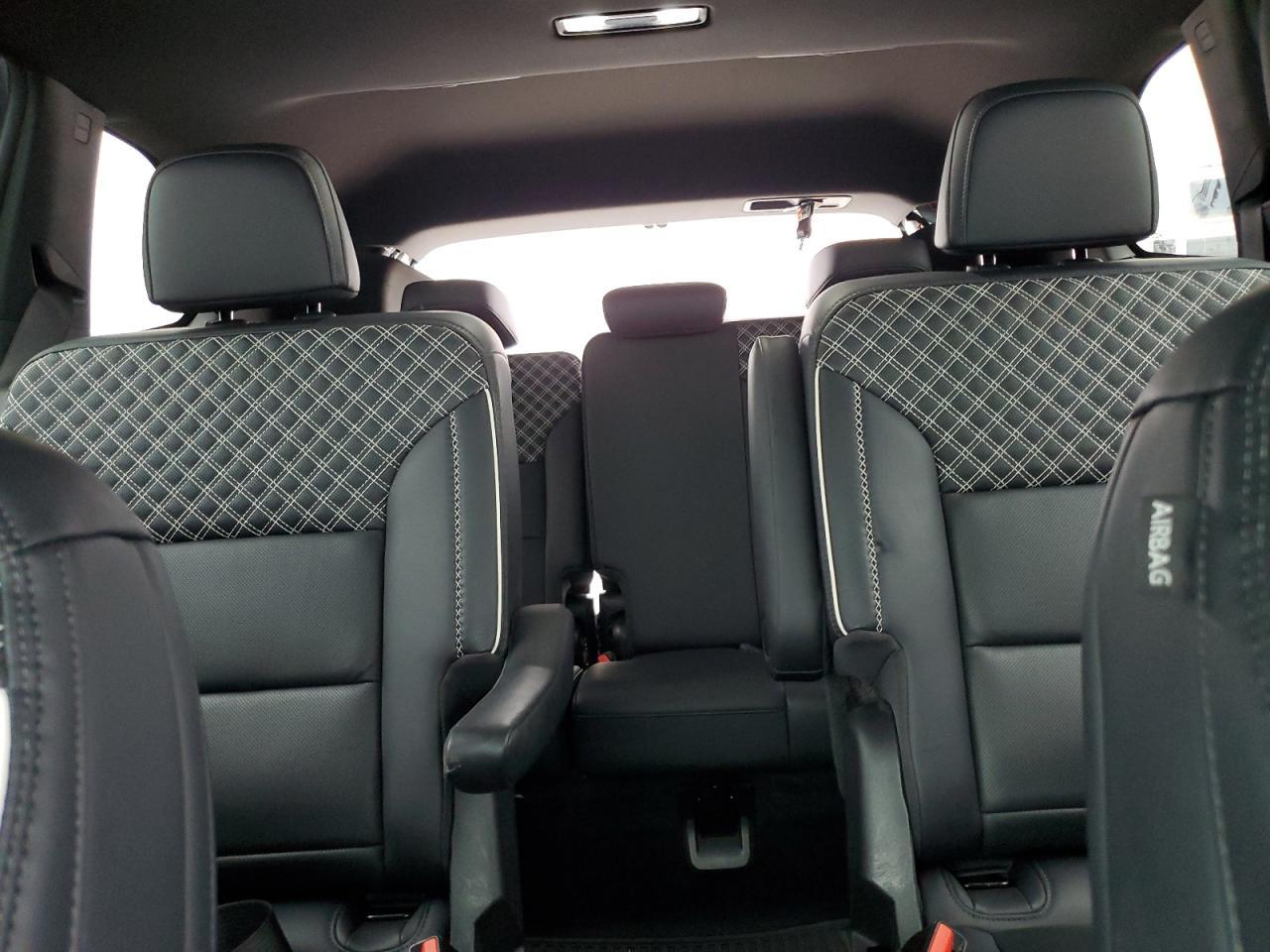 2024 GMC ACADIA