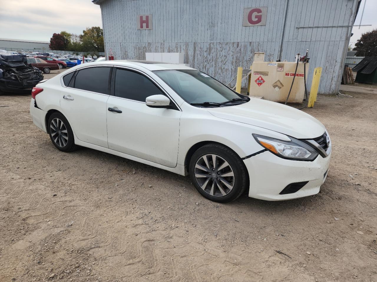 2017 NISSAN ALTIMA