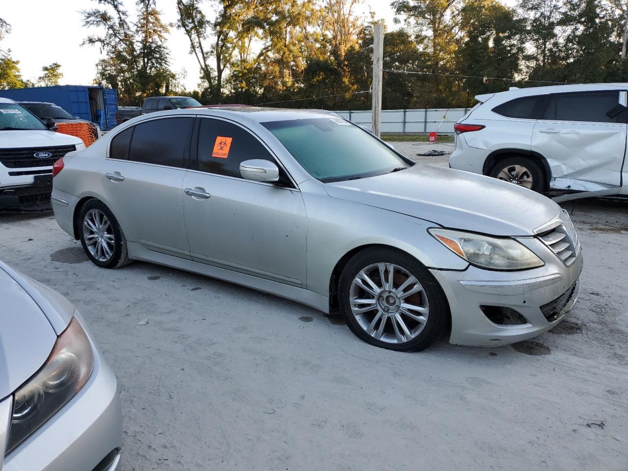 2012 HYUNDAI GENESIS