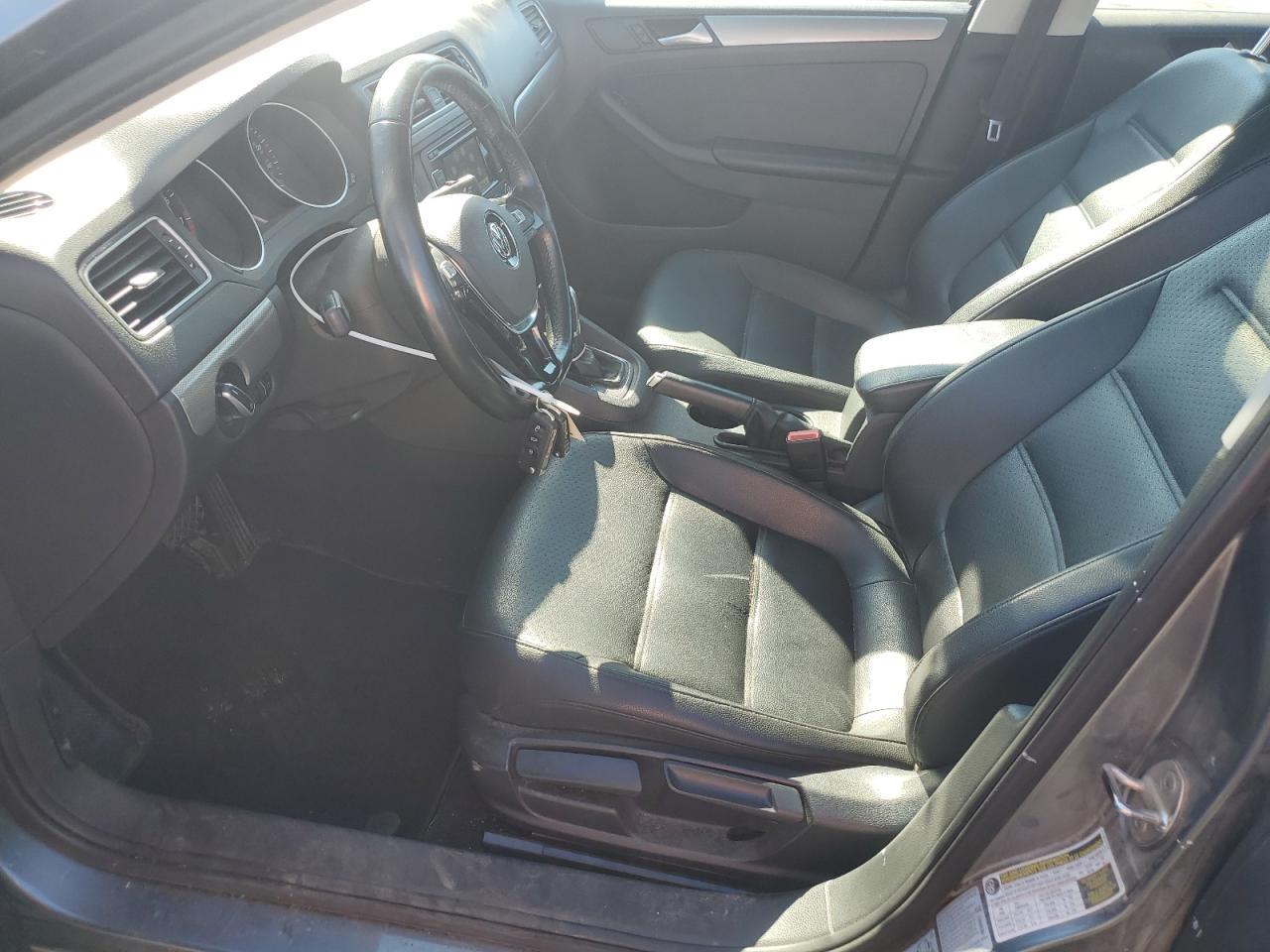 2015 VOLKSWAGEN JETTA