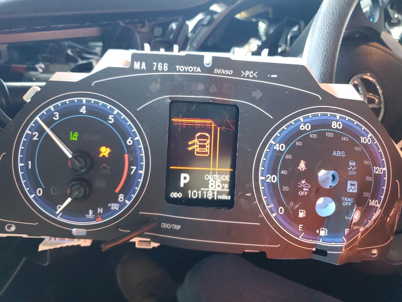 2018 TOYOTA COROLLA