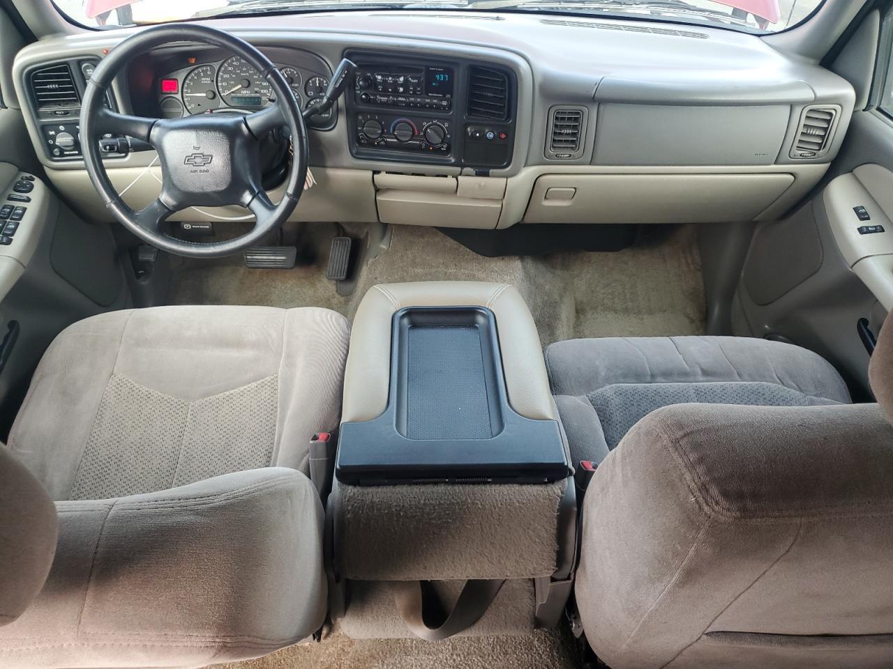 2002 CHEVROLET Suburban