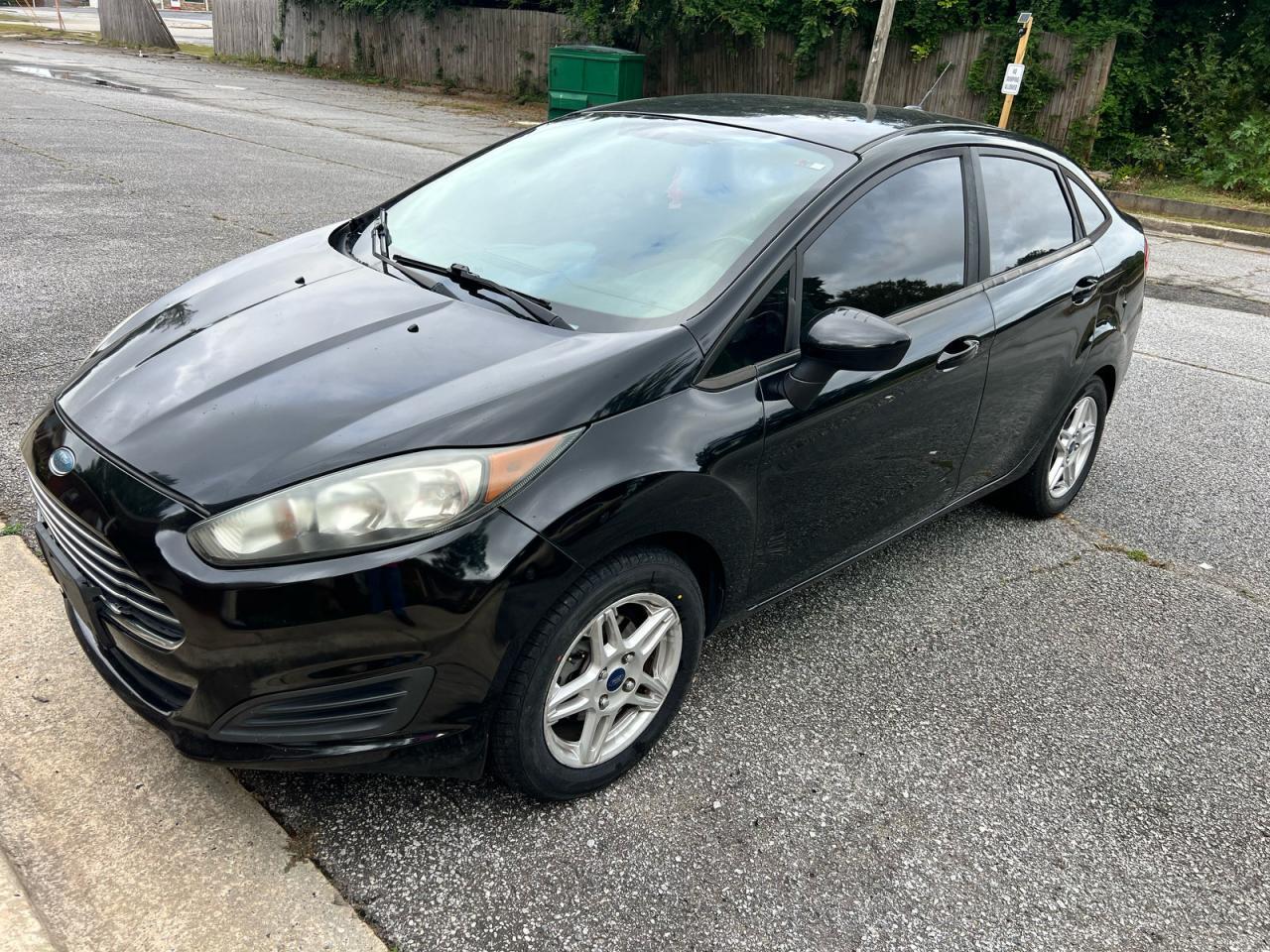 2017 FORD Fiesta