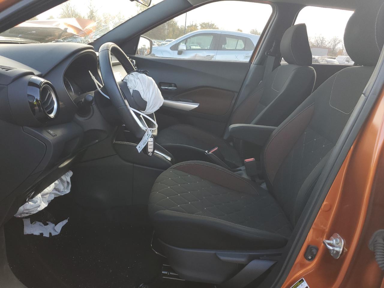 2018 NISSAN KICKS
